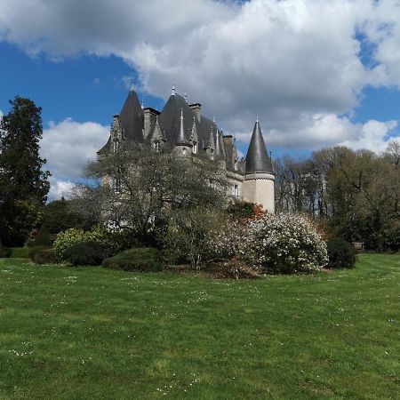 Hotel Chateau De Launay Guen Plémet Exteriér fotografie