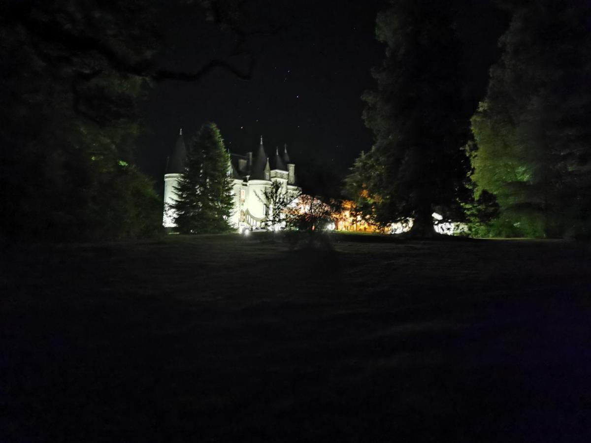 Hotel Chateau De Launay Guen Plémet Exteriér fotografie